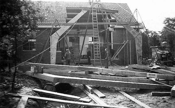 kapel in aanbouw 1947